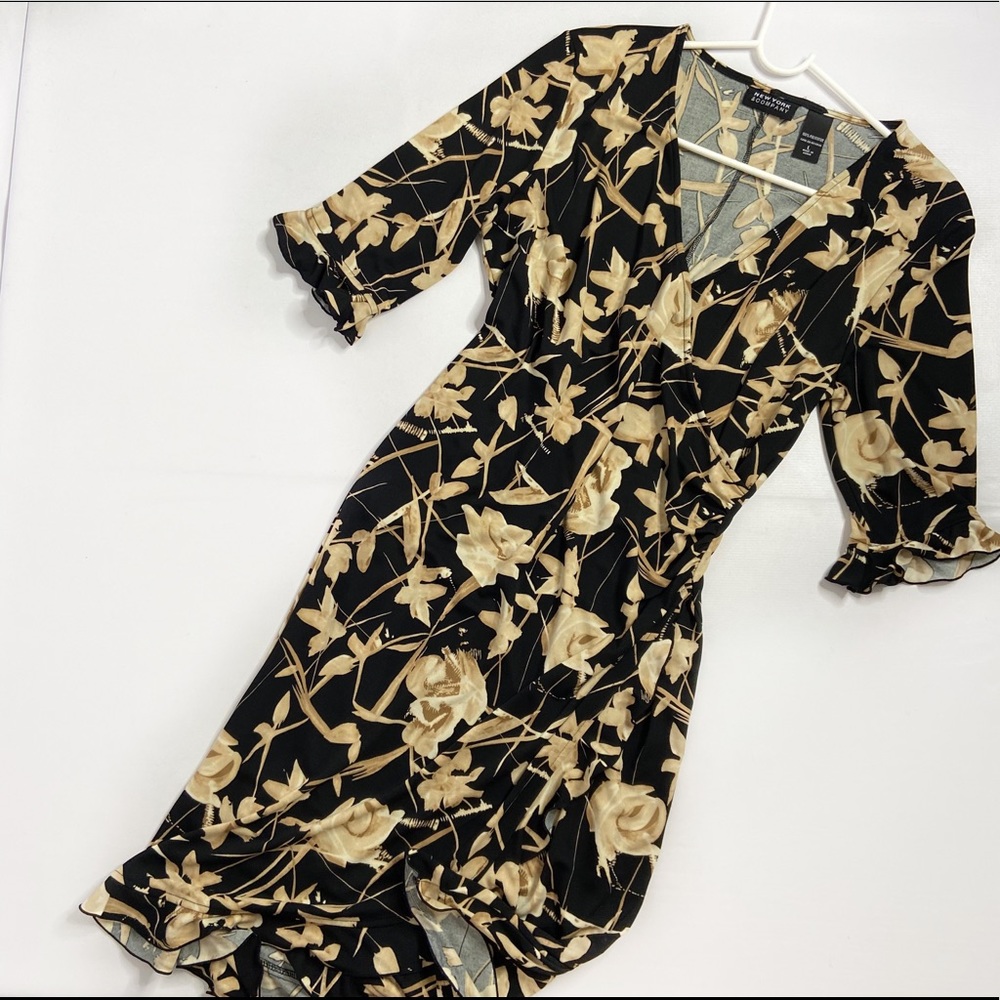 New York & Company Floral Dress
